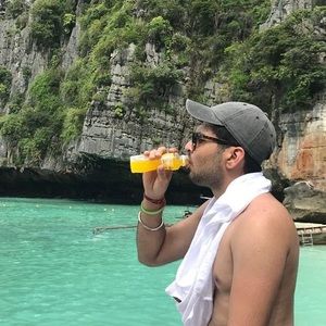 Meet your Posher, Anuj